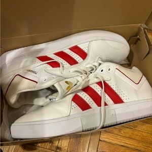 Adidas skateboarding shoes